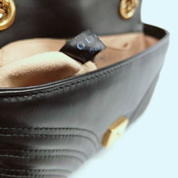 Gucci Women Pre-Loved Bag Very Good Condition - Picture 7 of 9